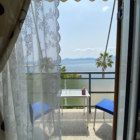 Panagioula Apartment *
